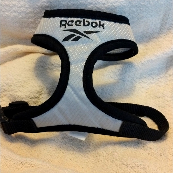 Reebok puppy or small Dog Pet Harness Gray/ Black mesh Size small - Picture 1 of 5